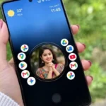 Nocebo Launcher showing a customized Android home screen